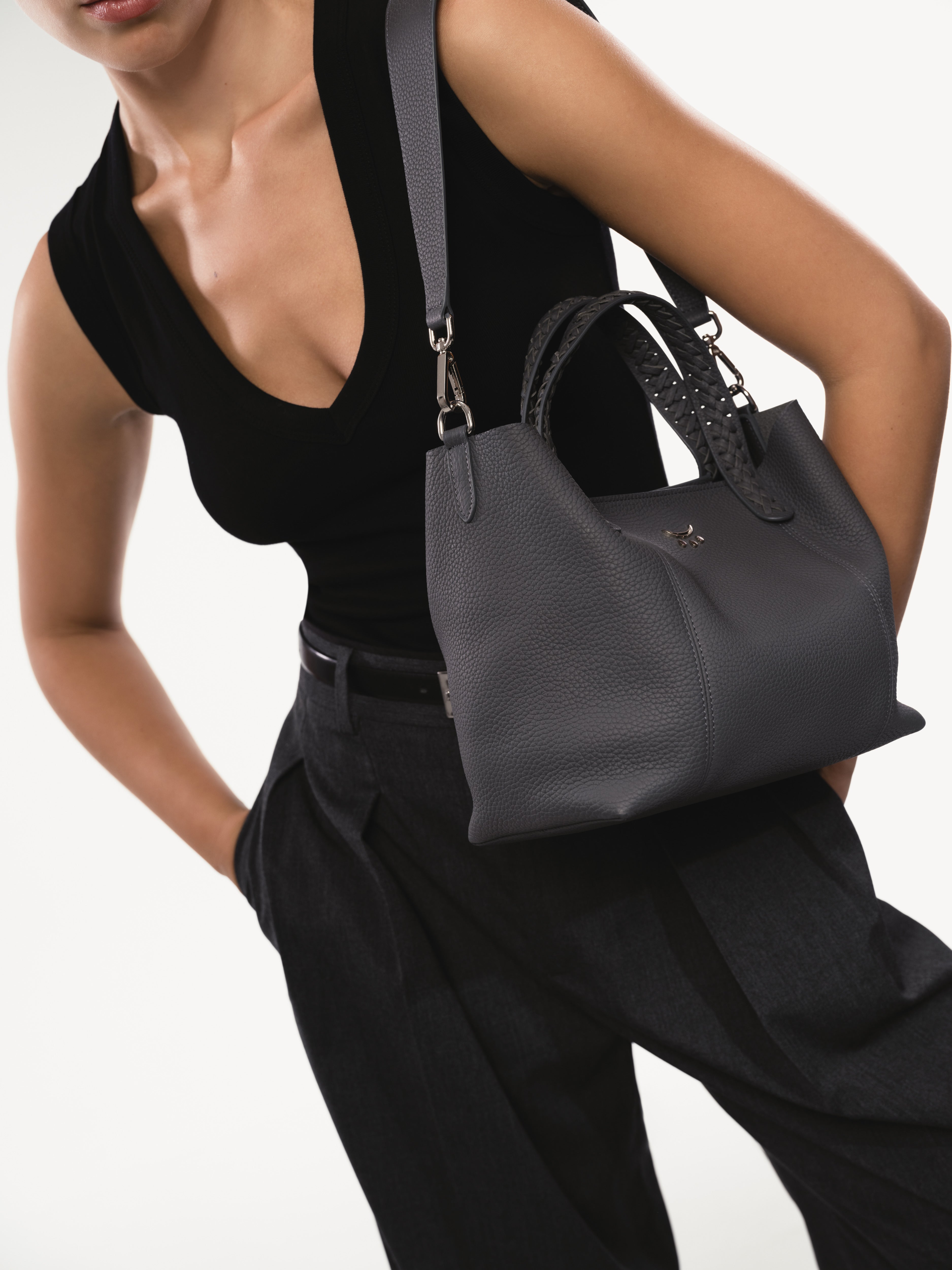 Micro Hemithea - Dark Grey