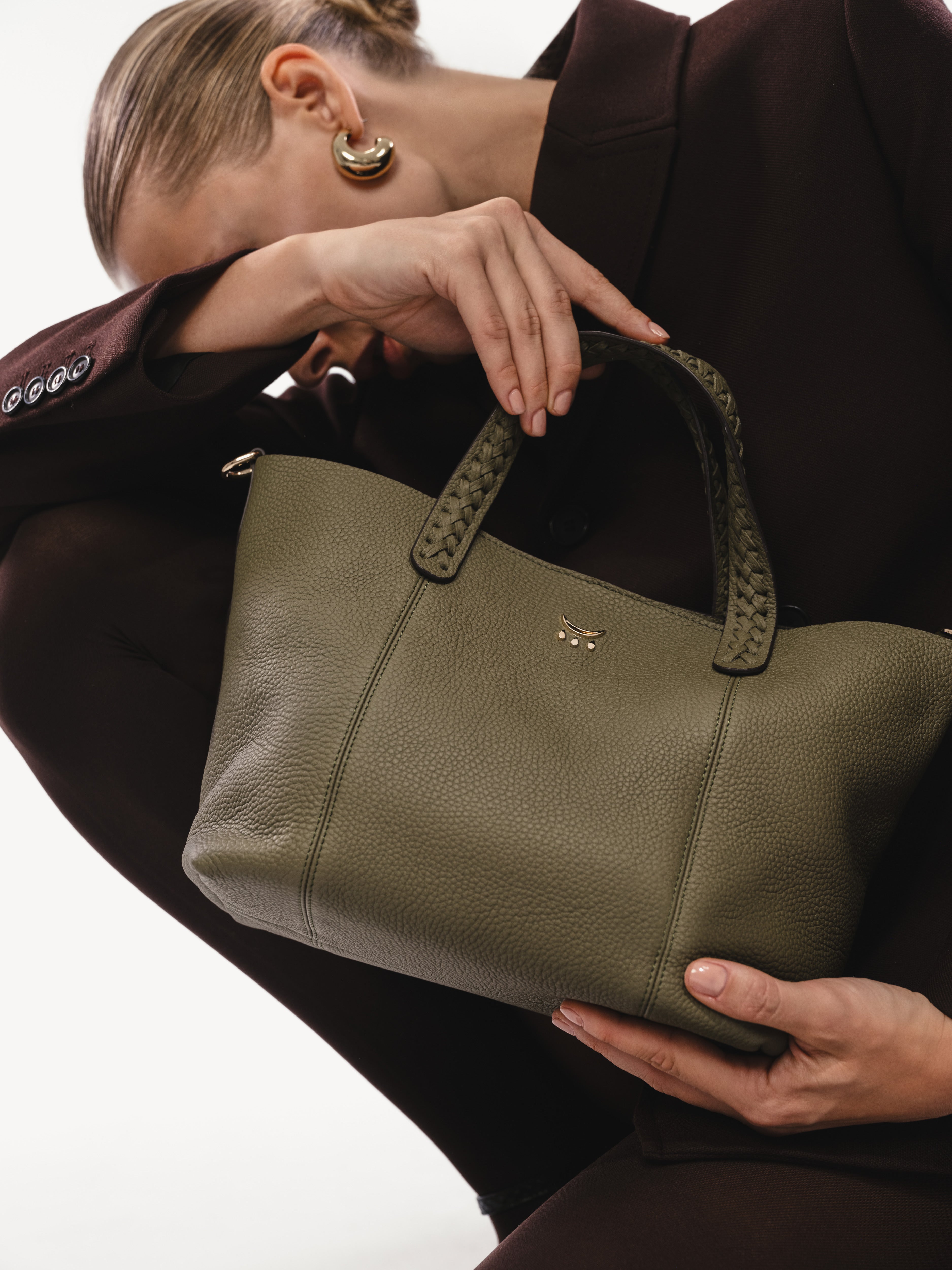 Micro Hemithea - Olive Green