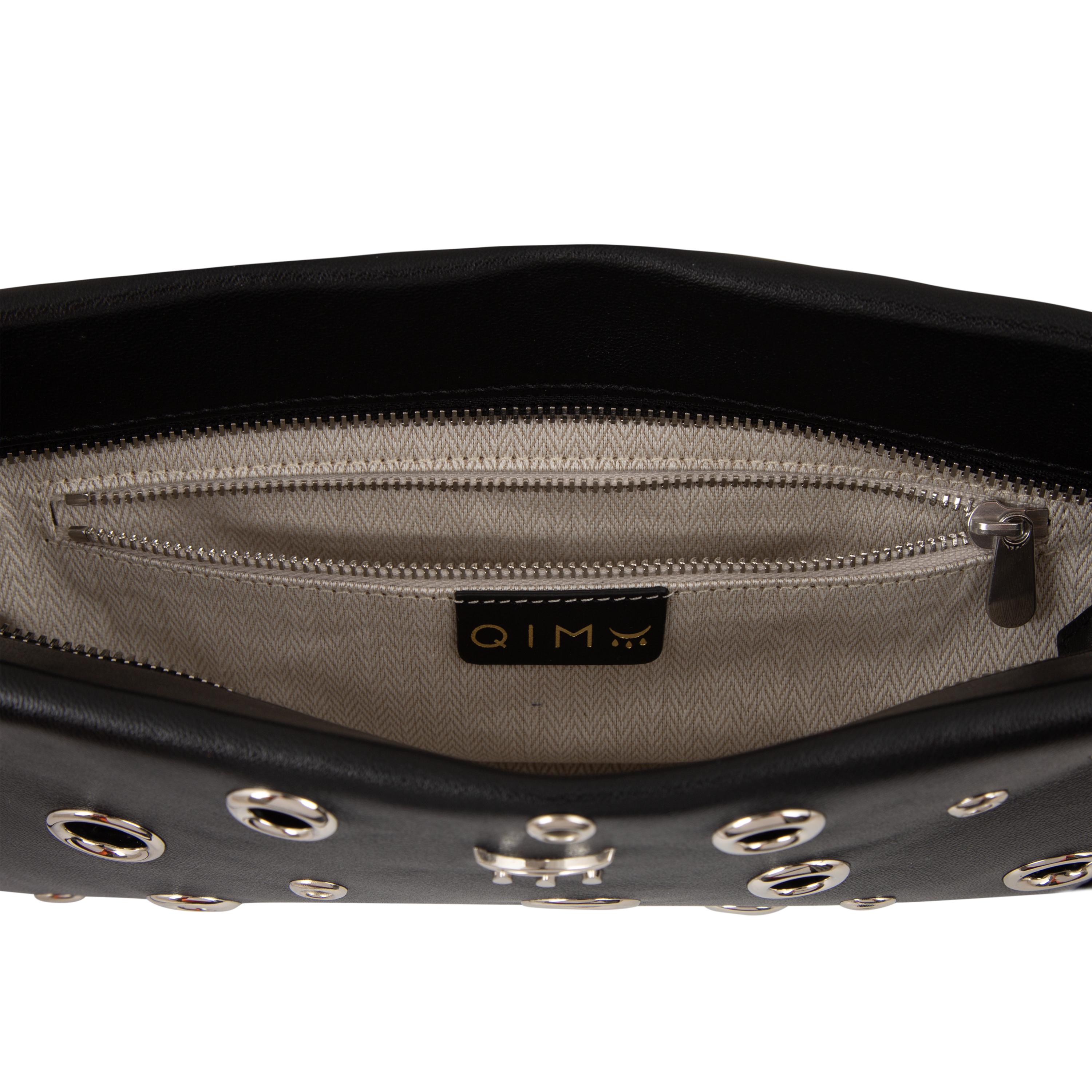 HERA - STUDDED BLACK